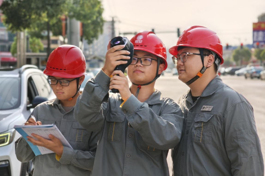 国网邵东市供电公司：“硬核”科技+“暖心”服务 决胜迎峰度夏保电战