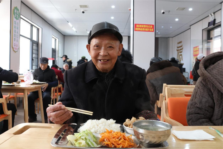 暖胃暖心！邵东“小”食堂托起“大”幸福