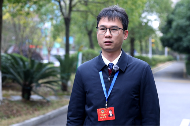 两会特别报道：委员话心声（二）