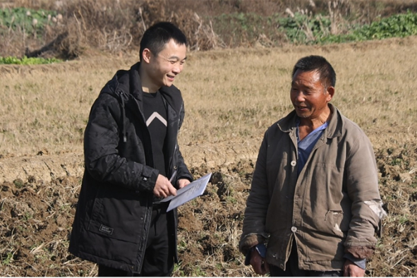 代表风采｜尹望：从薄田弱村到黄花满坡 以实干铺就振兴路