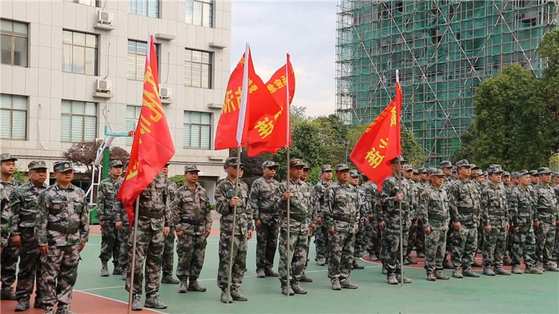 鹤城人武部：积极组织民兵训练 迎接军委国防部动员部检查.mp4_20201118_161028.490.jpg