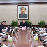 唐成主持召开区委党建工作领导小组会议