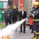 红星街道幸福湾社区开展消防演练活动