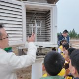 探秘气象奥秘！锦溪小学三年级萌娃走进怀化国家气象站