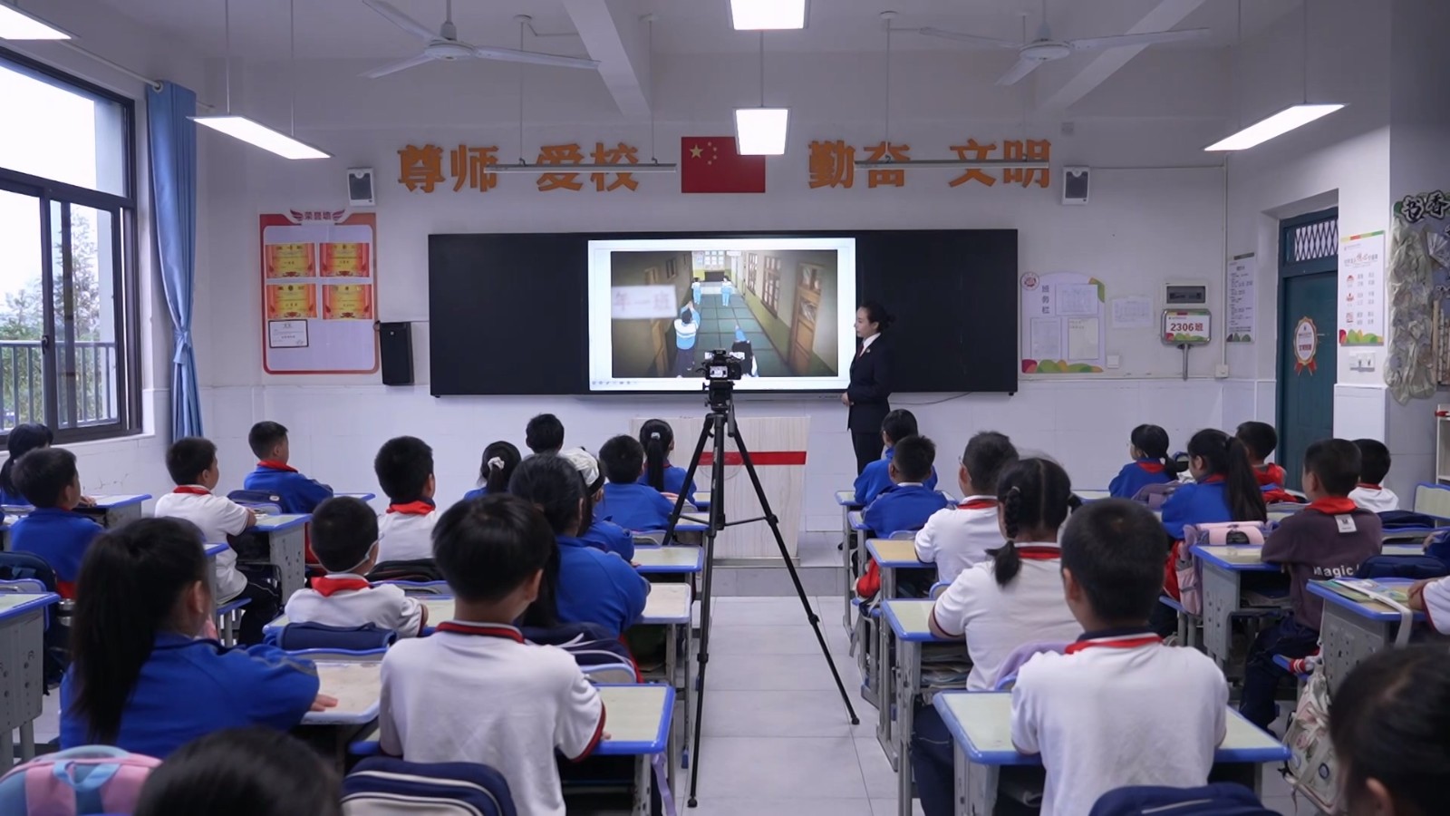 鹤城区:法治种子播进校园 护航少年向阳成长(半成品)-.mp4_20261015_152930.jpg