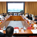韦朝晖与浙江农林大学教授方伟一行会谈
