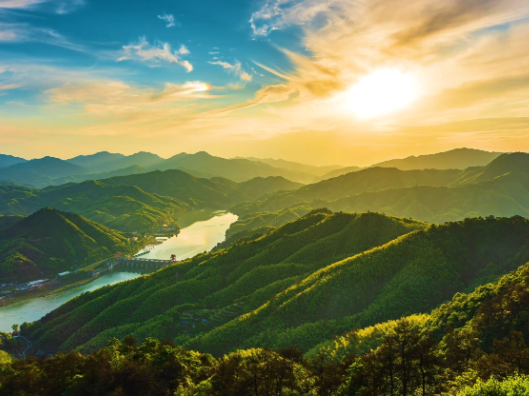 怀化发布文旅宣传片——《让世界遇见怀化》