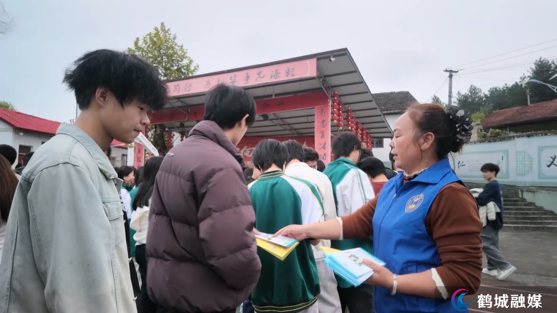 鹤城区:趣味禁毒宣传进校园 筑牢青春无毒防线(半成品)-此次多方.mp4_20261030_154645.jpg 鹤城区:趣味禁毒宣传进校园 筑牢青春无毒防线(半成品)-此次多方.mp4_20261030_154645.jpg
