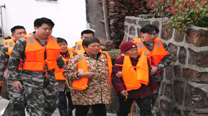 凉亭坳乡开展防洪疏散演练 筑牢防汛安全防线