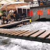 短途微度假走红 龙口瀑布成热门打卡目的地