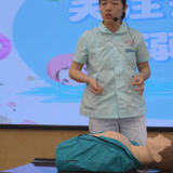 医教联动防溺水 安全义诊进校园