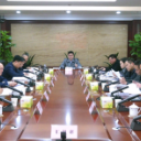 鹤城区政府党组理论学习中心组举行2024年第13次集体学习