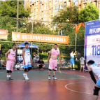 幸福湾社区第三届小区篮球邀请赛激战正酣