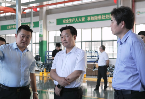 唐成督导检查企业运营和安全生产工作