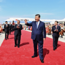 独家视频丨习近平率中央代表团抵达乌鲁木齐出席新疆维吾尔自治区成立70周年庆祝活动