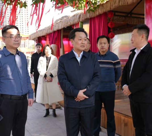 唐成调研春节期间文旅消费并督导检查安全生产工作