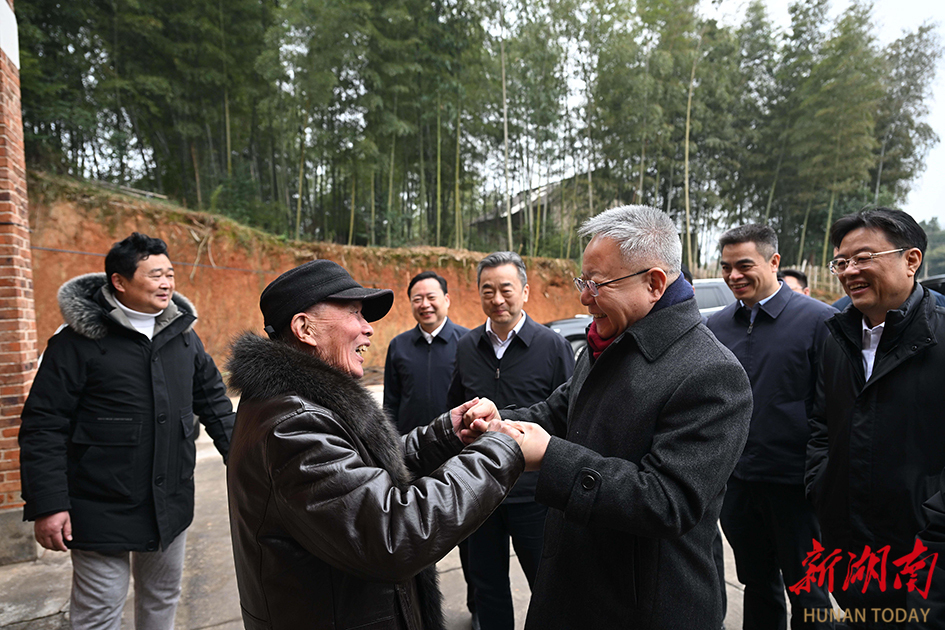 大年初一,沈晓明赴农村走访慰问