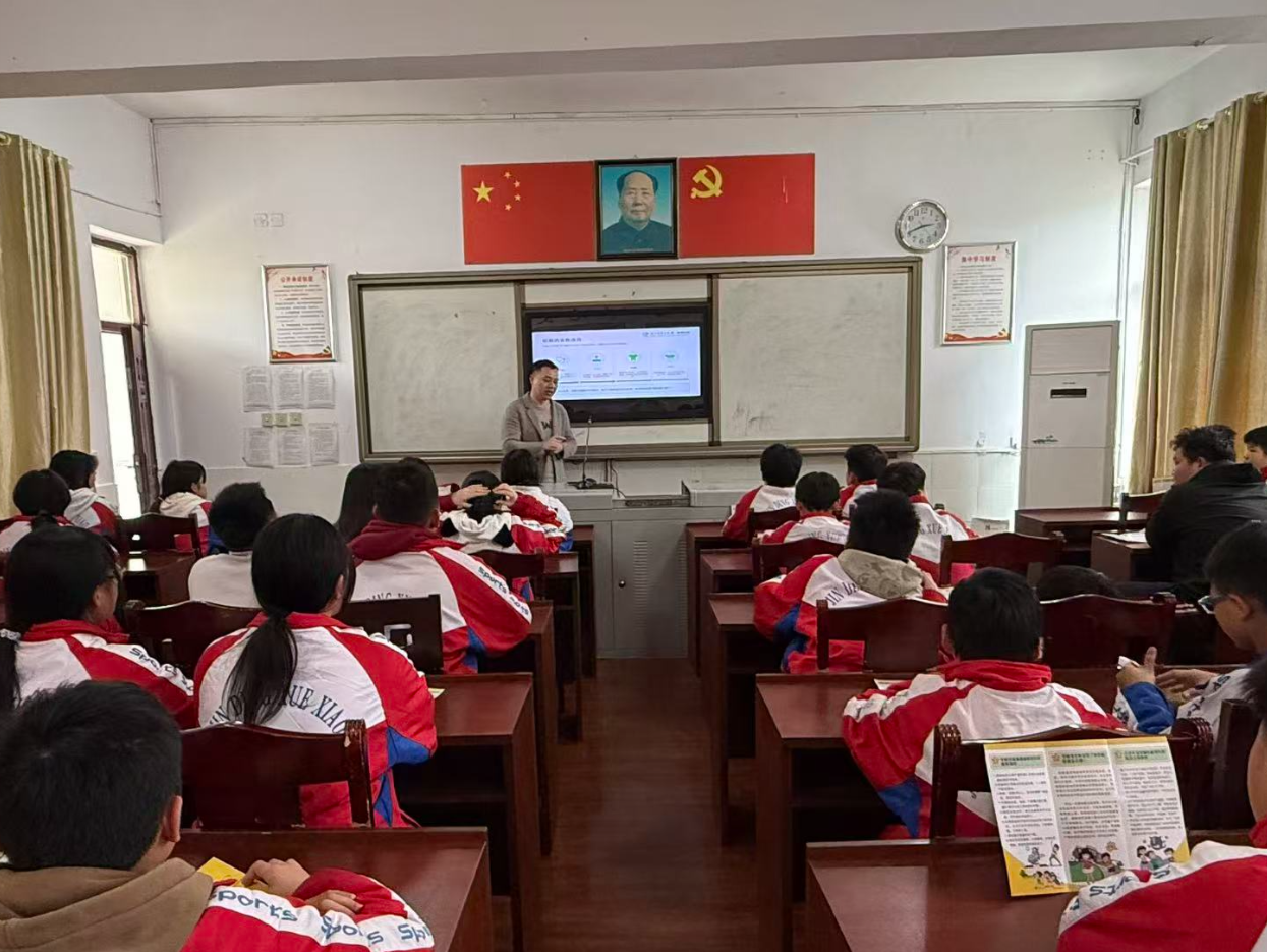 盈口街道第一社区卫生服务中心开展结核病防治知识讲座