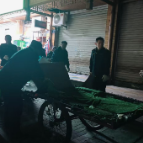 多部门凌晨联合“亮剑”！盈口街道开展红星农超市场市容秩序专项整治