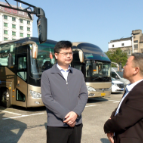郑明明督导检查安全生产工作