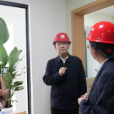 唐成调研重点项目建设并检查安全生产工作