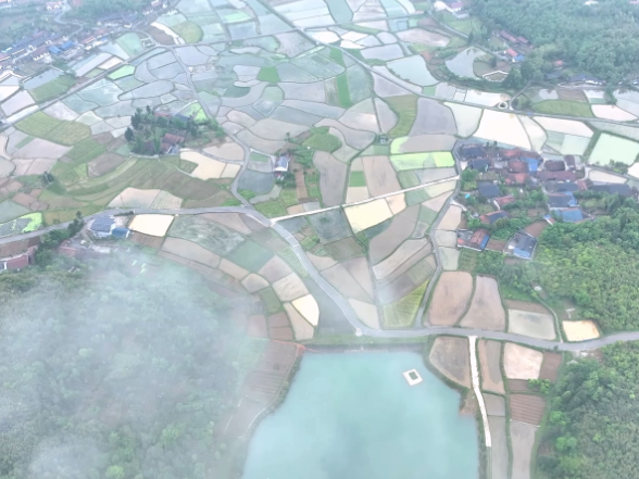 【大美鹤城】 鹤城区：雨后云雾漫山野  田园初夏入画来