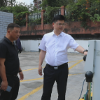 郑明明督导检查安全生产工作