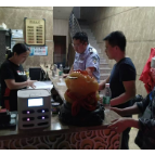 城中街道东兴社区开展未成年人重点场所巡查