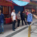 东兴社区快速响应12345投诉  整治占道经营解民忧