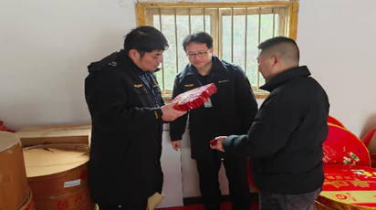 年关守护2026|鹤城区市场监督管理局筑牢燃气具、烟花爆竹、取暖器安全防线