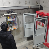 斜水塘社区开展纺织品市场消防安全排查