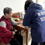 红星街道第二社区卫生服务中心开展“上门送健康”志愿服务活动