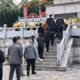 怀化市中医院开展清明祭英烈活动