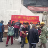 贺家田卫生院联合区疾控中心开展健康宣传进活动