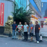 鹤洲社区联合后盾单位开展中元节夜间巡逻 筑牢平安文明防线