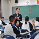 一见·总书记为何高度重视基础教育