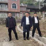 “教育扶贫 你我同行”溆浦二中党总支组织开展扶贫体验活动