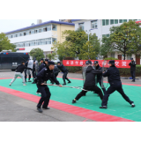 怀铁公安溆浦、低庄两所联合溆浦特警开展“反恐作战小单元”交流活动