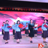 “红诗颂党恩 共启新征程”——警予学校隆重举行2021年“三八”妇女节活动