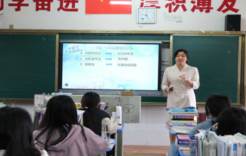 溆浦职业中专学校举行高三快乐高效复习课教学比武活动