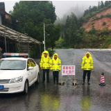 县公路建设养护中心：捍卫“生命线” 防汛显担当