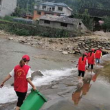 沿溪乡：打造美丽河湖景色 巾帼志愿者在行动