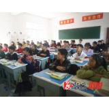 水东镇：捐资助学献爱心 关爱奉献暖人心