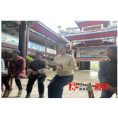 龙潭镇:开展城乡居民社会保险政策宣传活动