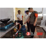 思蒙镇：开展燃气安全隐患入户排查整治“敲门行动”