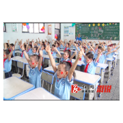溆浦县圣达学校举办青春律动课桌舞比赛