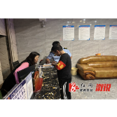 黄茅园镇：开展夜查行动 助力优化营商环境