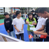 黄茅园镇：开展未成年人保护暨防溺水宣传进校园活动