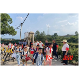 观音阁镇：用爱护学 守护未成年平安上下学
