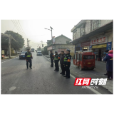 水东镇：赶集日联勤护畅 多部门协同筑安